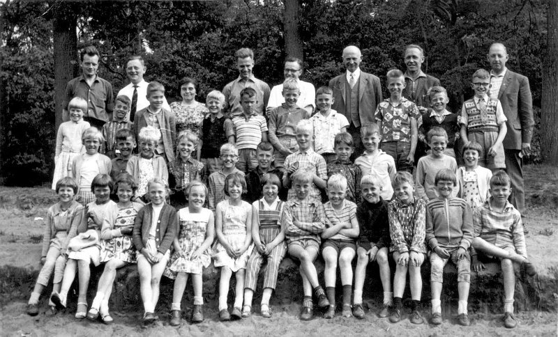 Schoolfoto Chr.school Buitensingel klas 4 1962 - 1963.jpg